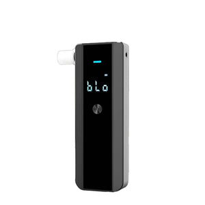 Schwarzer Alkoholtester mit weissem MundstĂĽck und digital Anzeige